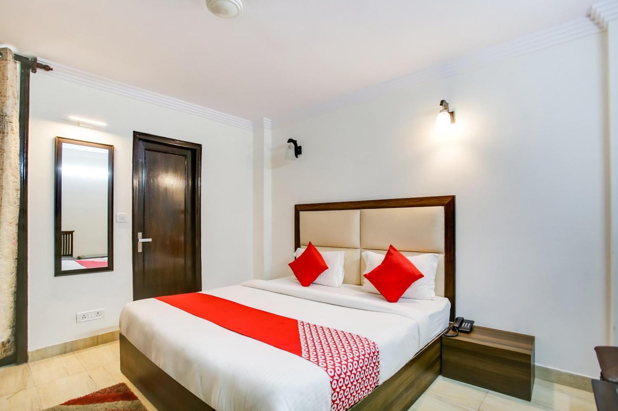 Oyo Hotel New Geetanjali Near Gautam Buddha Park Lucknow Exteriör bild
